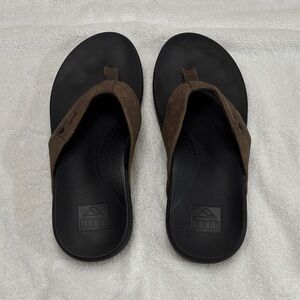 Reef Men's Black and Brown Sandals
